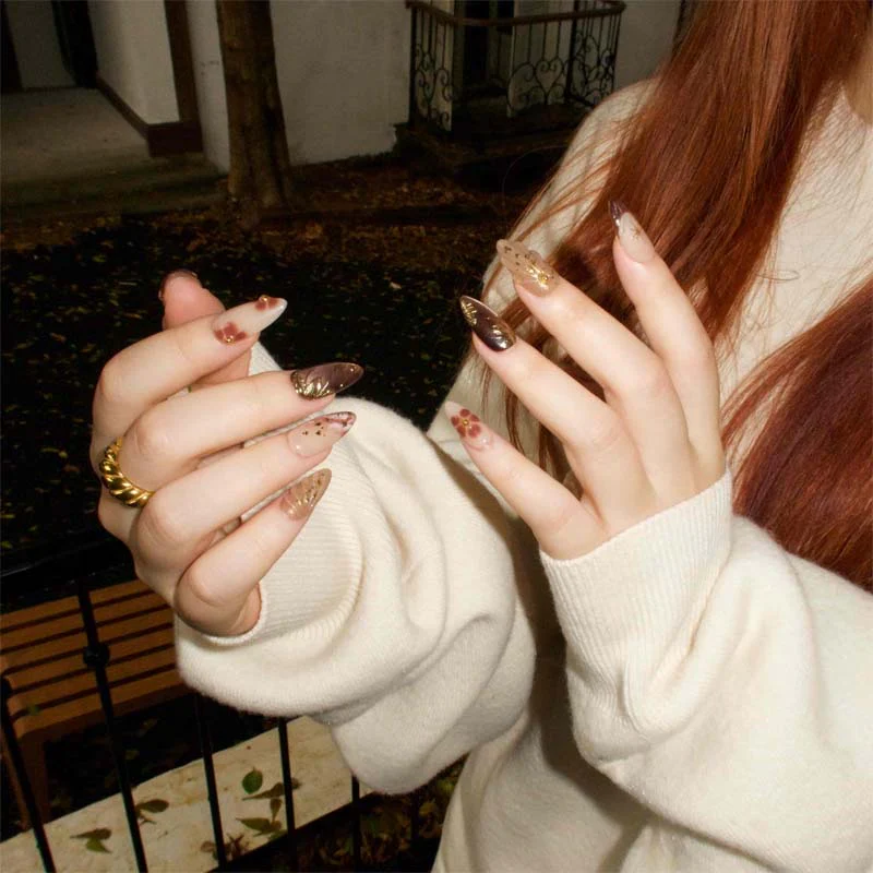 💅✨ 30 Stuks Handgemaakte Amandelvormige Kunstnagels – Elegant 3D-Ontwerp, Moeiteloos Aanbrengen & Duurzaam Herbruikbaar (Salon Manicure Thuis!) - Image 5