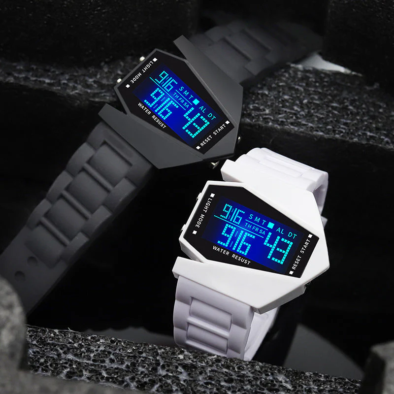 🎉Nieuwjaars Cadeau 50% KORTING!✈️Vliegtuigvormig Lichtgevend LED-Horloge: Uniek Design + Meerkleurige Lichteffecten – Opvallend & Leuk! - Image 2