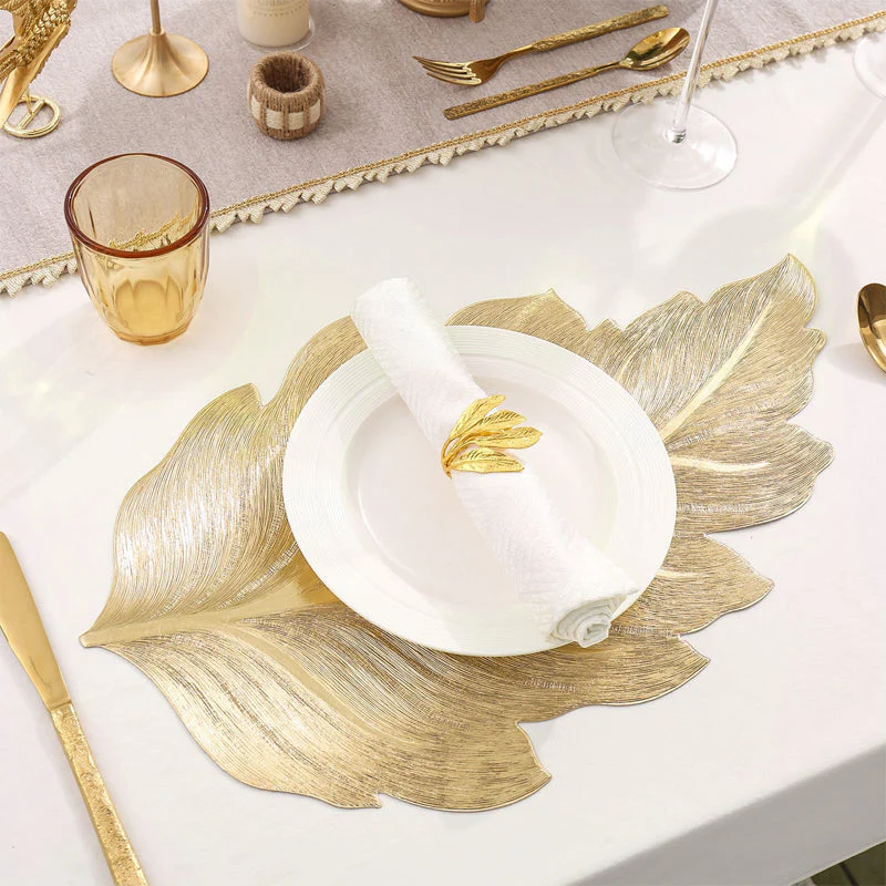 🎉Nieuwjaars Cadeau 50% KORTING!🌟Goudkleurige 3D Blad Placemat – Luxe Tafeldecoratie + Hittebestendig + Waterdicht: Perfect Voor Feestjes/Dagelijks Gebruik! - Image 5