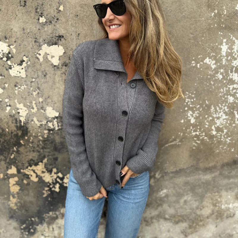 🎉Nieuwjaars Cadeau 50% KORTING!🧶Elegante Reverskraag Gebreide Top voor Dames: Klassiek & Veelzijdig – Perfect voor Kantoor & Weekend! - Image 4