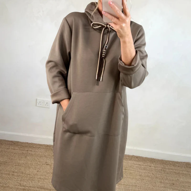 💃 Oversized Hoodiejurk met Zakken – Capuchon met Trekkoord & Veelzijdig voor Herfst/Winter! ✨ - Image 12