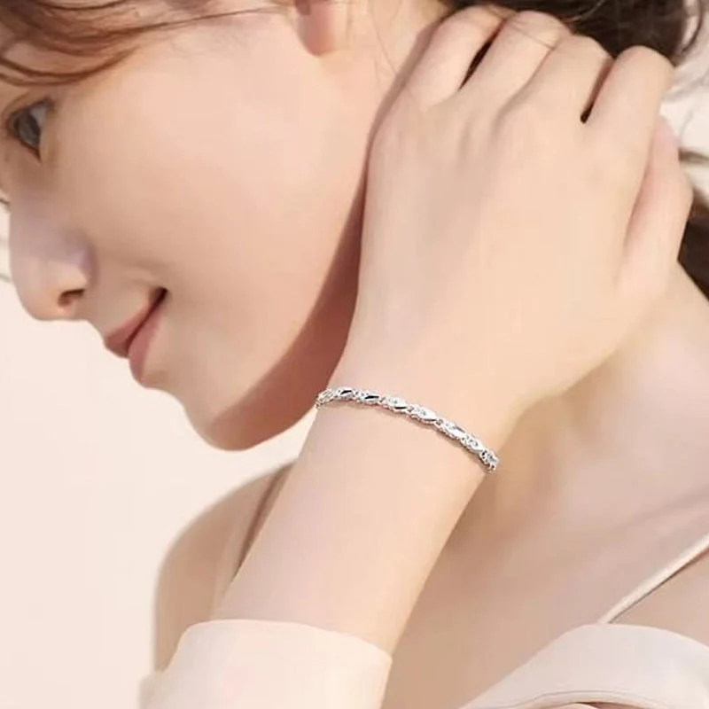 🍀✨ Elegante Sprankelende Geluksklaverarmband – Tijdloos Ontwerp, Verstelbaar & Hypoallergeen Materiaal(Perfect als Cadeau!)💝 - Image 3
