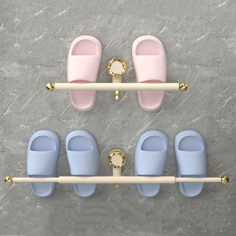 ✨ Oprolbaar Slipperrek met Zuignap – Elegante Goudaccenten, Boorvrije Installatie & Multifunctioneel Ontwerp (Tuinig Slippers & Handdoeken in Badkamer & Keuken!)