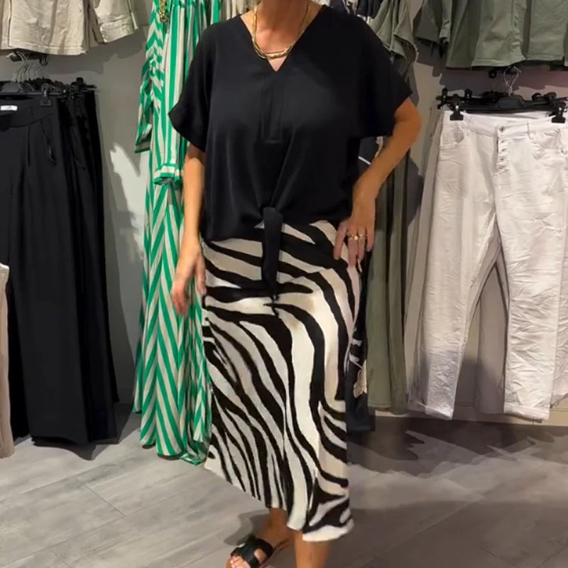 💘Valentijnsaanbieding: 50% Korting!🖤Dames Casual Set – Strik Blouse + Zebrastreep Midi-Rok | Comfortabel & Stijlvol! - Image 2